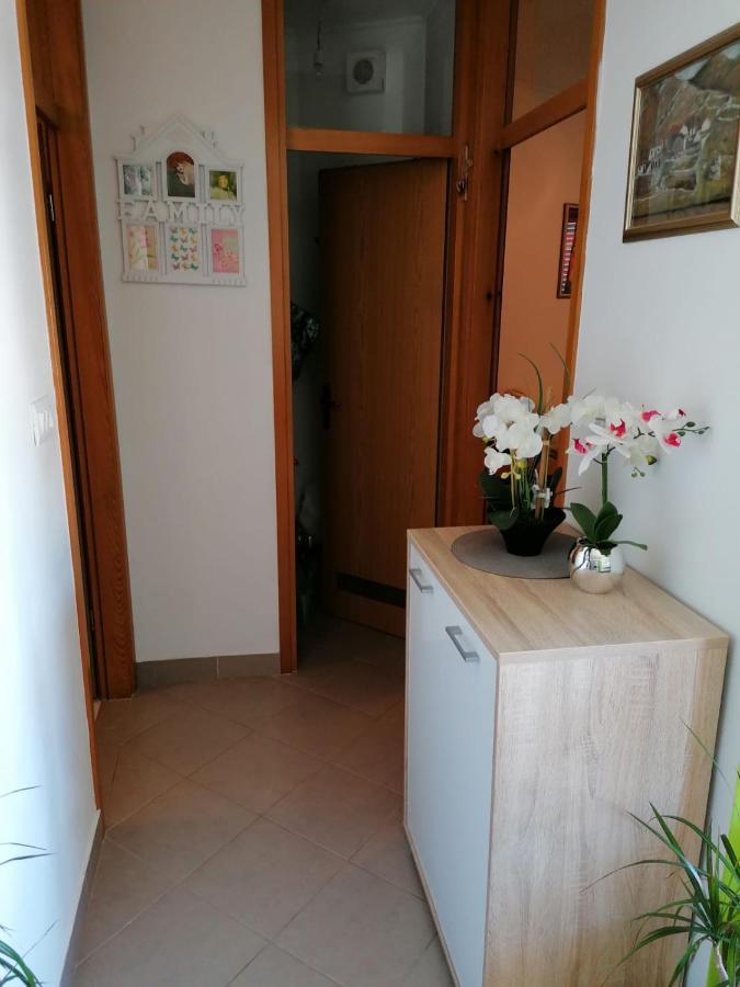 Apartment Marija Trogir Zewnętrze zdjęcie